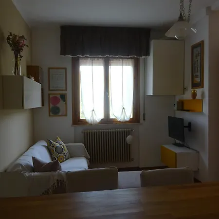 Casa In Collina, Vista Mare. *